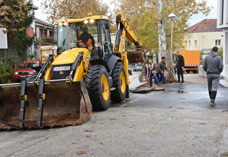 Radovi u središtu Čitluka - Rekonstruira se ulica u središtu Čitluka
